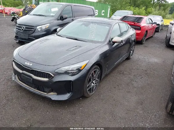 KNAE45LC7N6111398 2022 KIA STINGER - Image 2