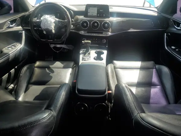 KNAE45LC8J6018531 2018 KIA STINGER - Image 8