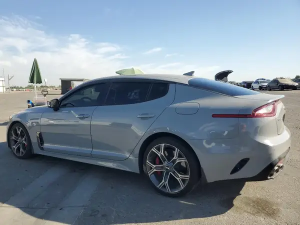KNAE45LC8K6047495 2019 KIA STINGER - Image 2