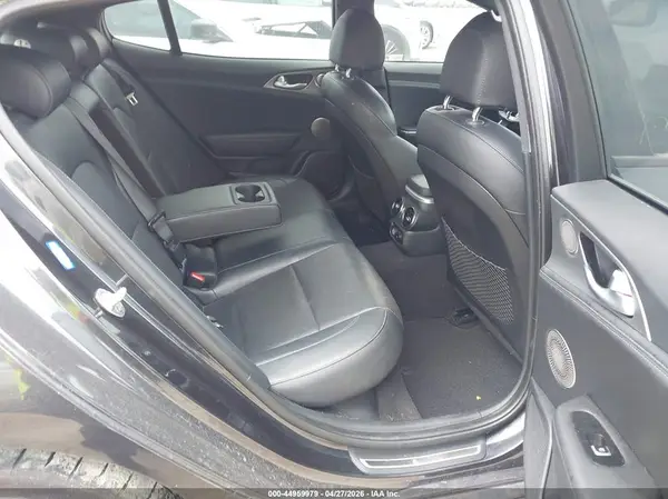 KNAE45LC8K6064085 2019 KIA STINGER - Image 8