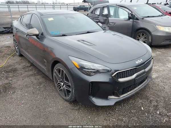 KNAE45LC8N6104640 2022 KIA STINGER - Image 1