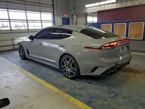 KNAE45LC8N6107179 2022 KIA STINGER - Image 2