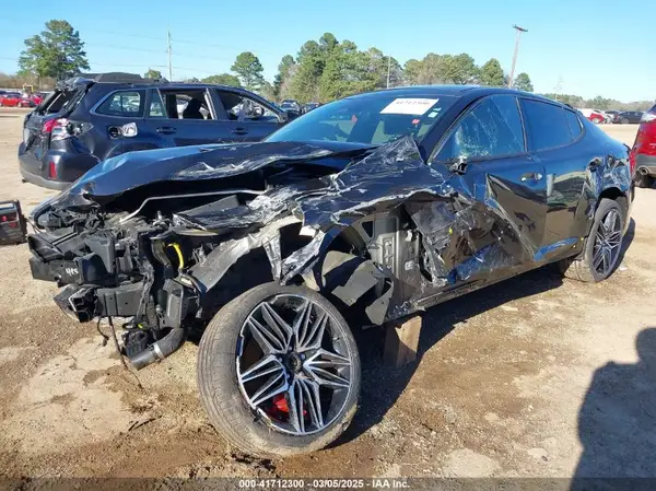 KNAE45LC8N6111815 2022 KIA STINGER - Image 2