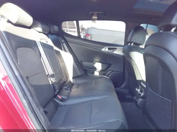 KNAE45LC8N6112785 2022 KIA STINGER - Image 8