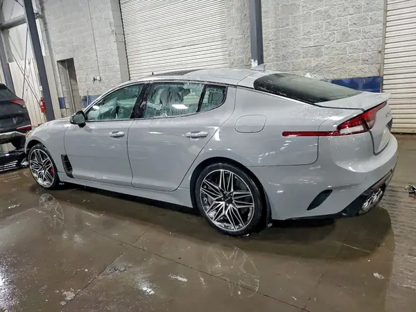 KNAE45LC8N6112916 2022 KIA STINGER - Image 2