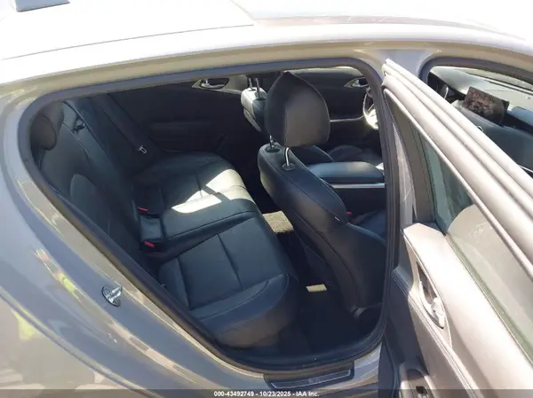 KNAE45LC8N6119820 2022 KIA STINGER - Image 8