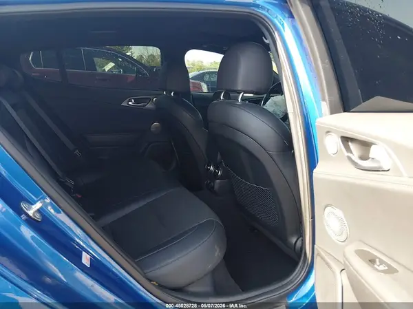 KNAE45LC9J6030591 2018 KIA STINGER - Image 8