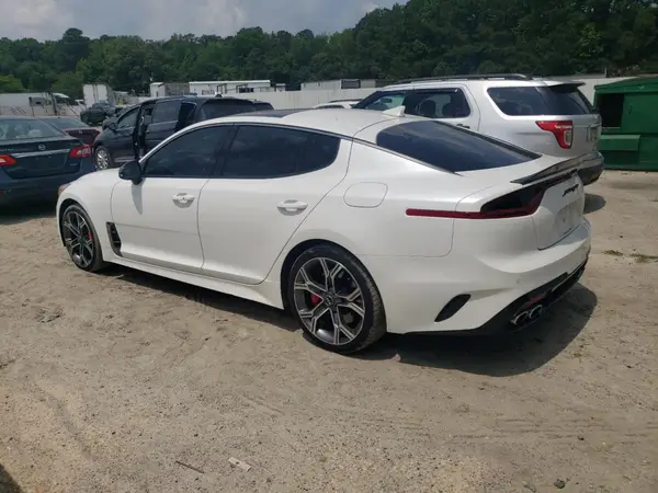 KNAE45LC9J6032731 2018 KIA STINGER - Image 2