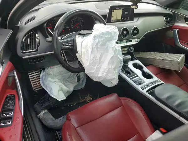 KNAE45LC9K6042578 2019 KIA STINGER - Image 8