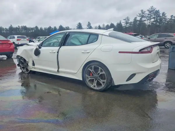 KNAE45LC9L6075999 2020 KIA STINGER - Image 2