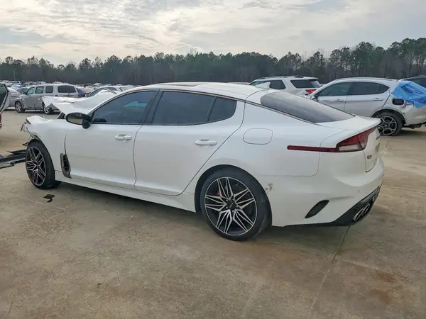 KNAE45LC9N6100449 2022 KIA STINGER - Image 2