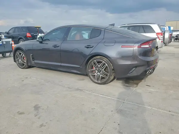 KNAE45LC9N6121110 2022 KIA STINGER - Image 2