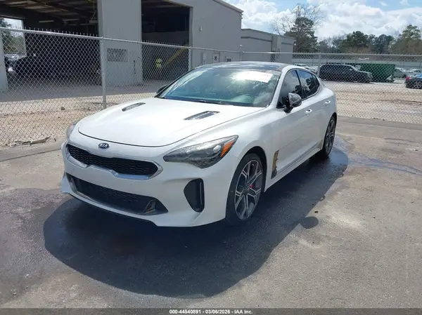 KNAE45LCXK6061463 2019 KIA STINGER - Image 2