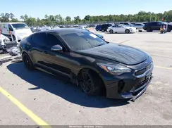 KNAE55LC0J6015698 2018 KIA STINGER