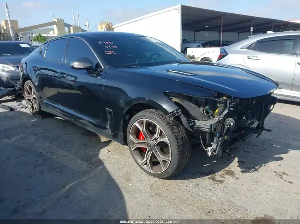 KNAE55LC0J6019833 2018 KIA STINGER - Image 1