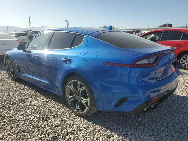 KNAE55LC0K6047696 2019 KIA STINGER - Image 2