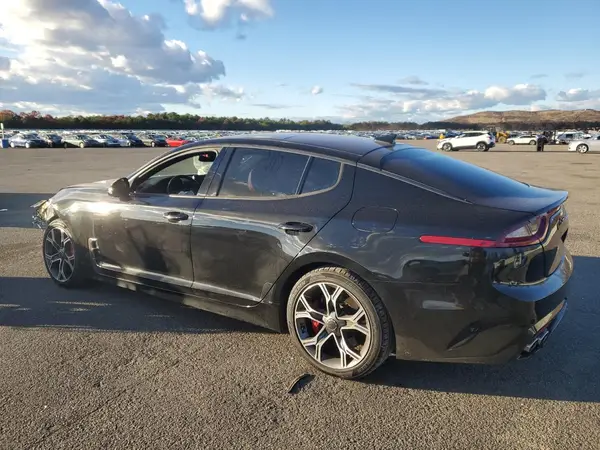 KNAE55LC0K6057905 2019 KIA STINGER - Image 2