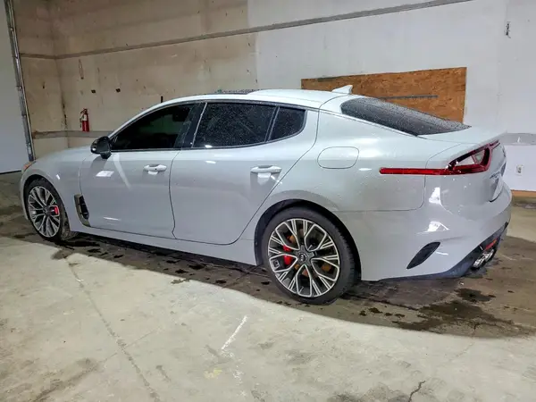 KNAE55LC0K6064210 2019 KIA STINGER - Image 2