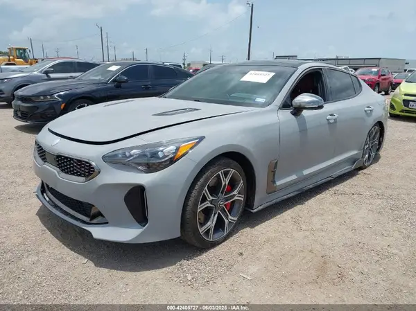 KNAE55LC0L6080571 2020 KIA STINGER - Image 2