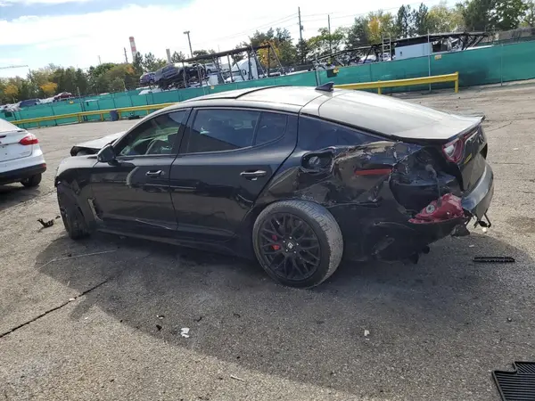 KNAE55LC1J6013555 2018 KIA STINGER - Image 2