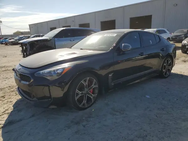 KNAE55LC1J6013619 2018 KIA STINGER - Image 1