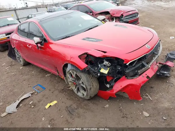 KNAE55LC1J6020490 2018 KIA STINGER - Image 1