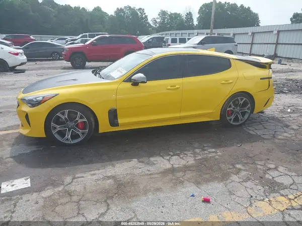 KNAE55LC1J6021140 2018 KIA STINGER - Image 2