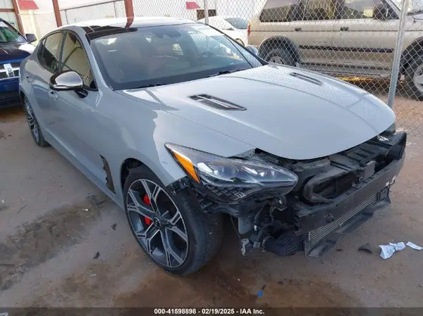 KNAE55LC1L6075699 2020 KIA STINGER - Image 1