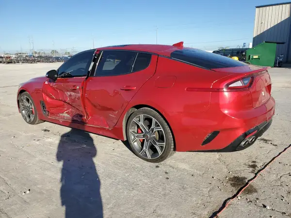 KNAE55LC2J6017758 2018 KIA STINGER - Image 2
