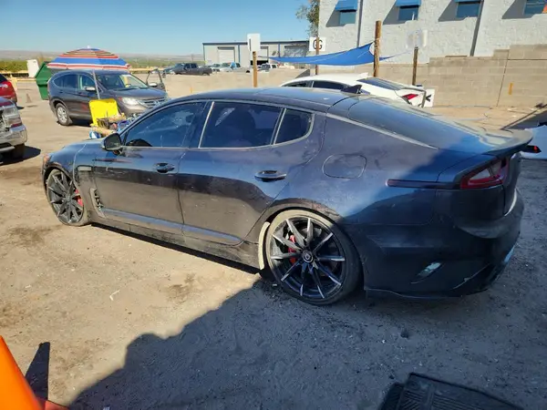 KNAE55LC2K6064743 2019 KIA STINGER - Image 2