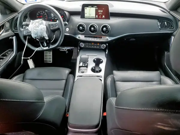 KNAE55LC2K6068100 2019 KIA STINGER - Image 8