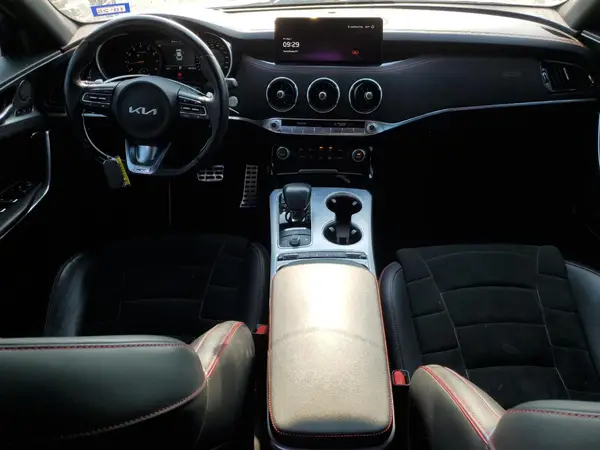 KNAE55LC2P6126357 2023 KIA STINGER - Image 8