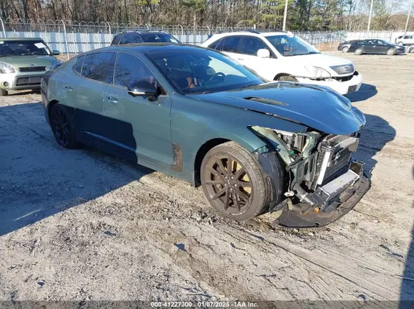 KNAE55LC2P6136676 2023 KIA STINGER - Image 1