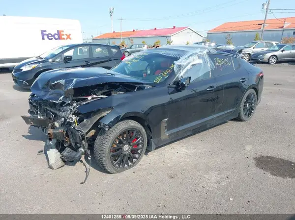 KNAE55LC3J6010835 2018 KIA STINGER - Image 2