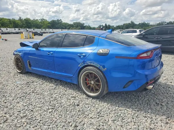 KNAE55LC3J6017395 2018 KIA STINGER - Image 2