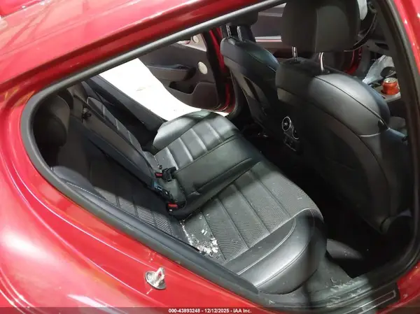 KNAE55LC3J6017722 2018 KIA STINGER - Image 8