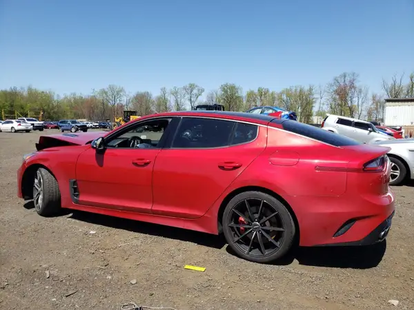 KNAE55LC3J6019972 2018 KIA STINGER - Image 2