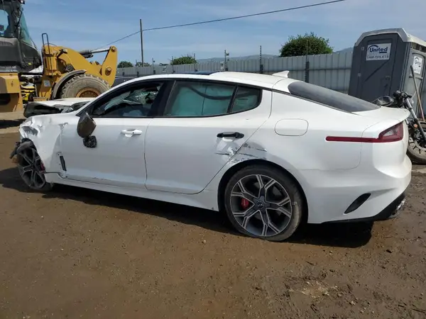 KNAE55LC3K6068526 2019 KIA STINGER - Image 2