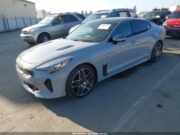 KNAE55LC3N6122122 2022 KIA STINGER - Image 2