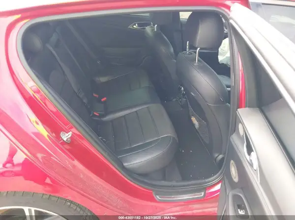 KNAE55LC4J6017678 2018 KIA STINGER - Image 8