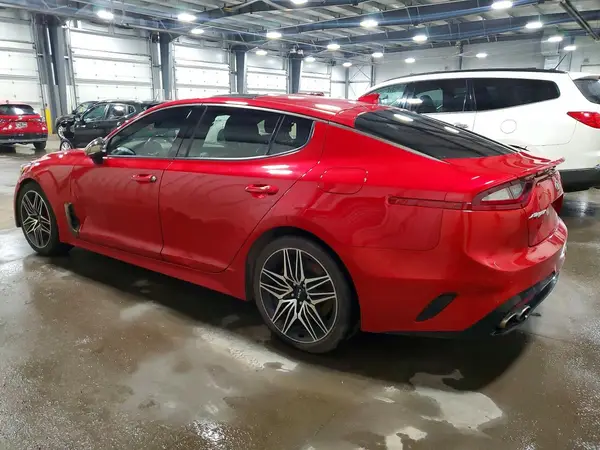 KNAE55LC4J6018829 2018 KIA STINGER - Image 2