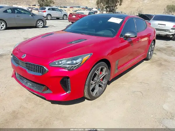 KNAE55LC4J6019382 2018 KIA STINGER - Image 2