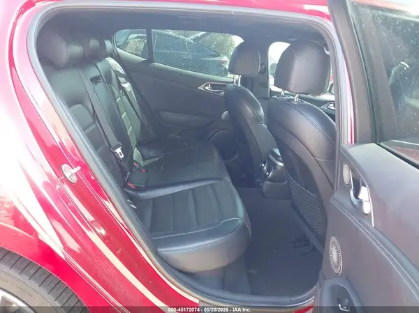 KNAE55LC4J6019382 2018 KIA STINGER - Image 8