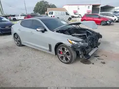 KNAE55LC4J6023318 2018 KIA STINGER