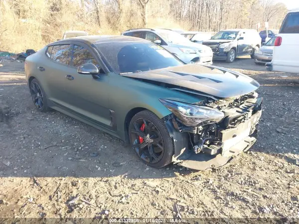 KNAE55LC4J6024288 2018 KIA STINGER - Image 1