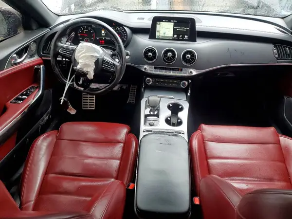 KNAE55LC4J6028342 2018 KIA STINGER - Image 8
