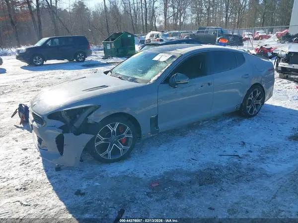 KNAE55LC4K6043148 2019 KIA STINGER - Image 2