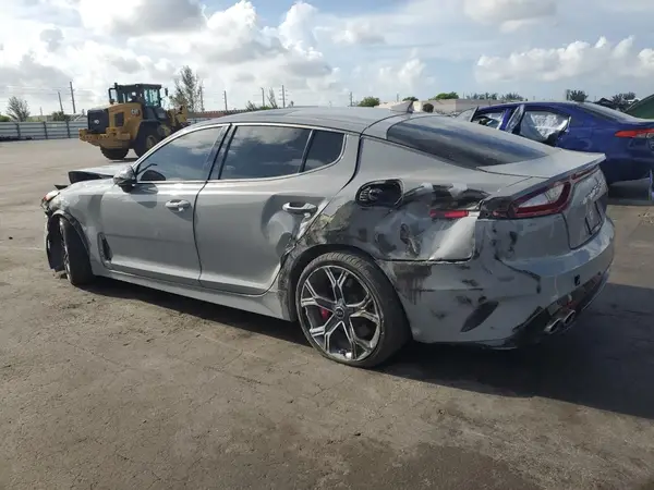 KNAE55LC4L6071887 2020 KIA STINGER - Image 2