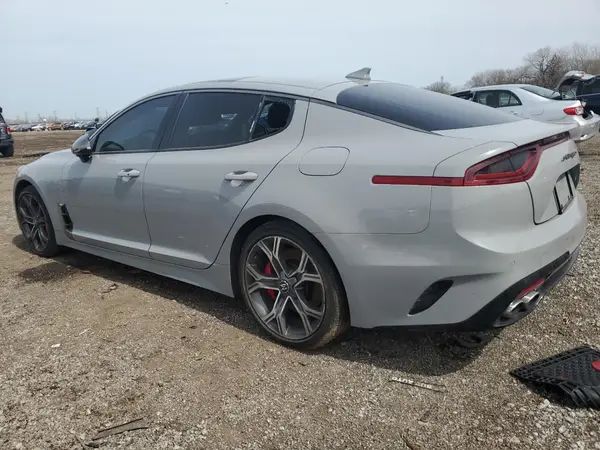 KNAE55LC4L6072117 2020 KIA STINGER - Image 2
