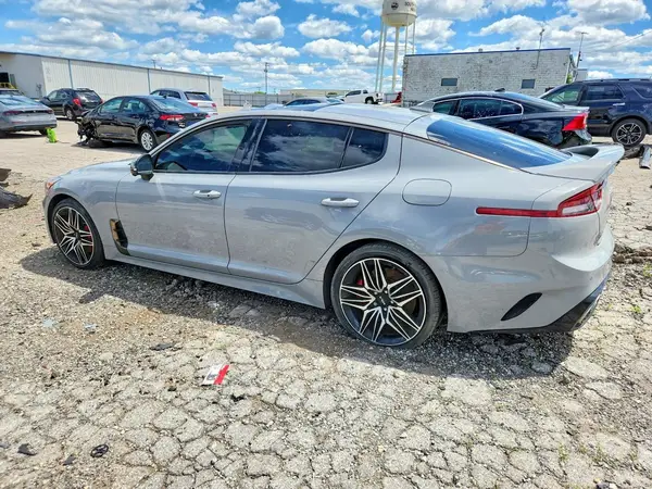 KNAE55LC4N6105166 2022 KIA STINGER - Image 2